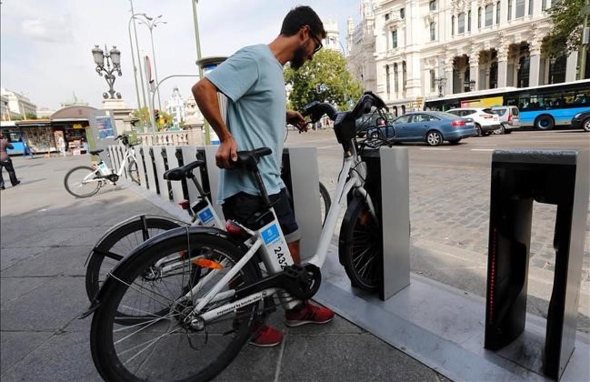 dcaminal35684685 madrid 26 09 2016 bicicletas municipales en madrid  bicimad 160927101533