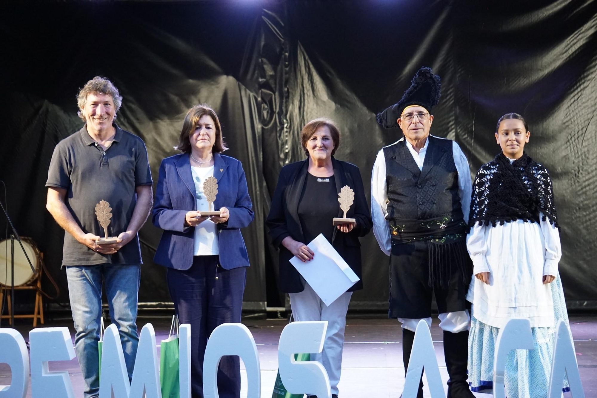 Noite de baile e premios da Carballeira en Cercio