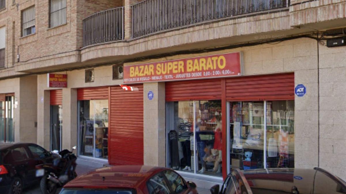 Adiós a los 'chinos' en Murcia esta es la razón del cierre masivo de los bazares