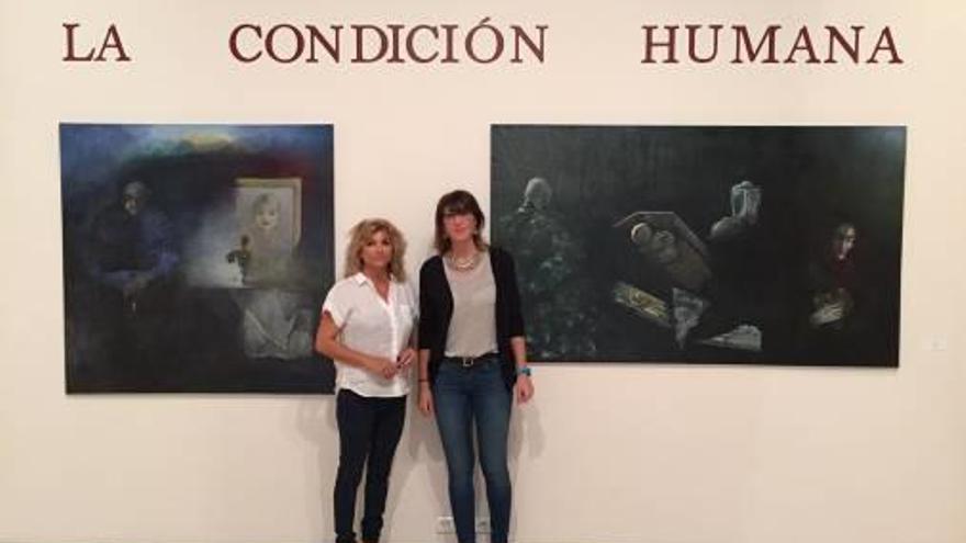 Exposición de la artista Lola Martínez en la sala de la Llotja