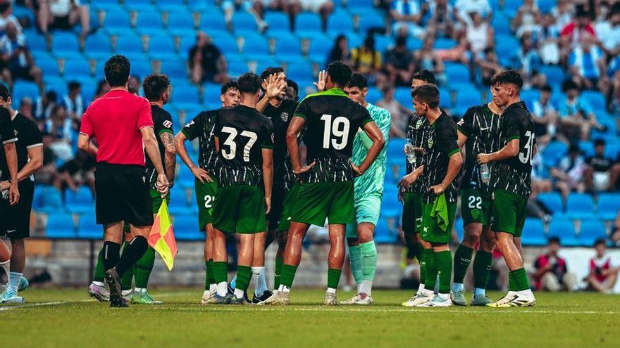 El Elche acelera en su puesta a punto con un nuevo test ante el Al-Ain