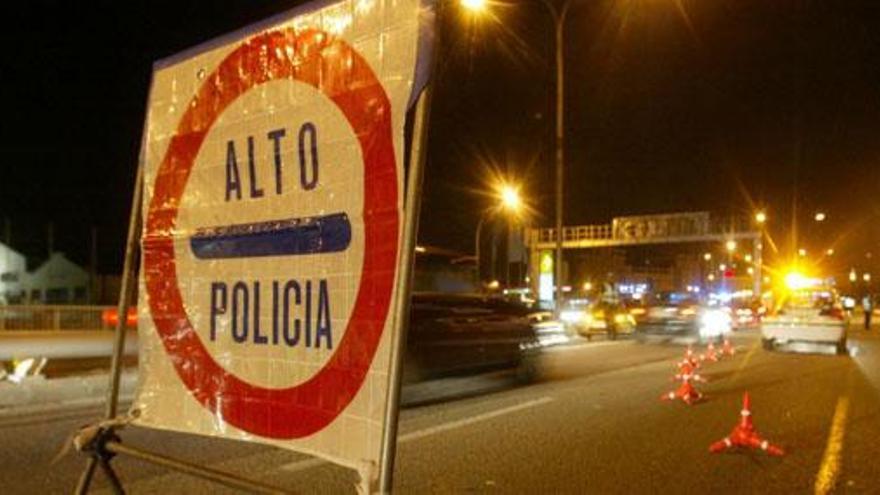 Un guardia civil condenado por utilizar la tarjeta de un muerto