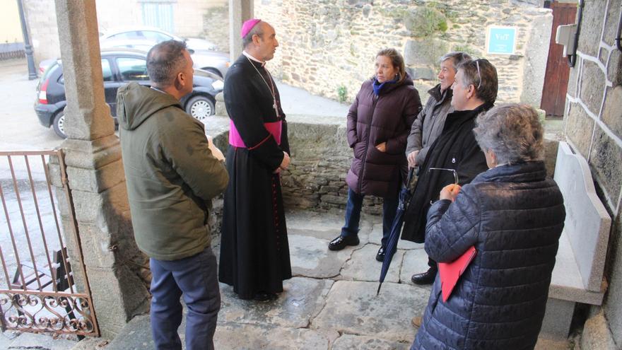 El obispo reconoce la &quot;difícil solución&quot; de los robos en los templos de Sanabria