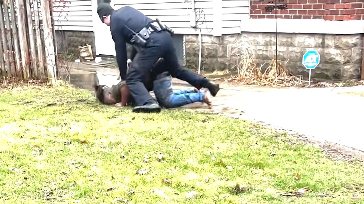 Una altra mort d’un noi negre en mans d’un policia blanc desencadena protestes als EUA Una altra mort d’un noi negre en mans d’un policia blanc desencadena protestes als EUA
