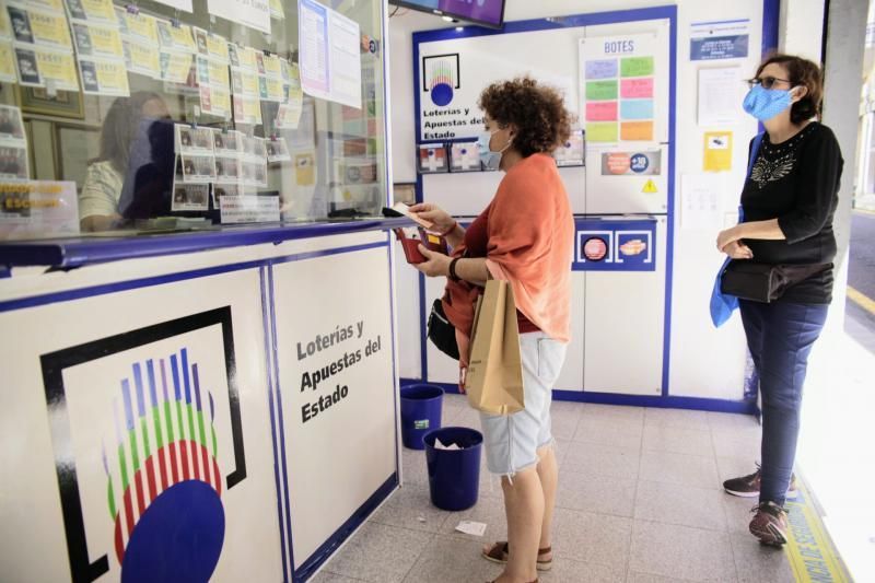 establecimientos de Loterías del Estado , sorteos .  | 21/05/2020 | Fotógrafo: Delia Padrón