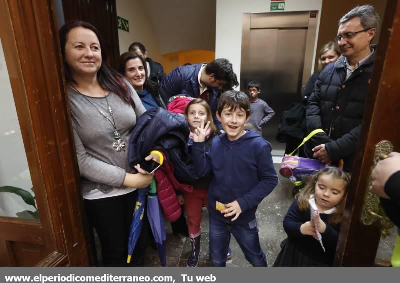 El Cartero Real recogió las ilusiones de los niños de Castellón
