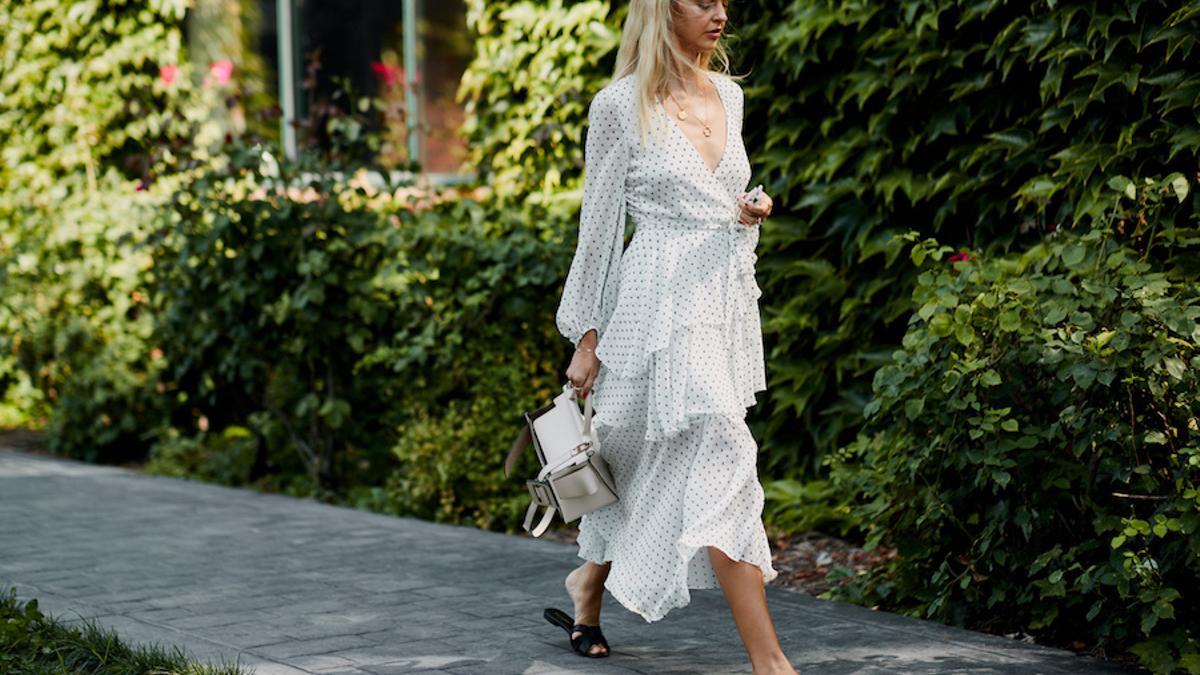 Vestido de lunares del 'street style' de Copenhague para combatir la ola de calor