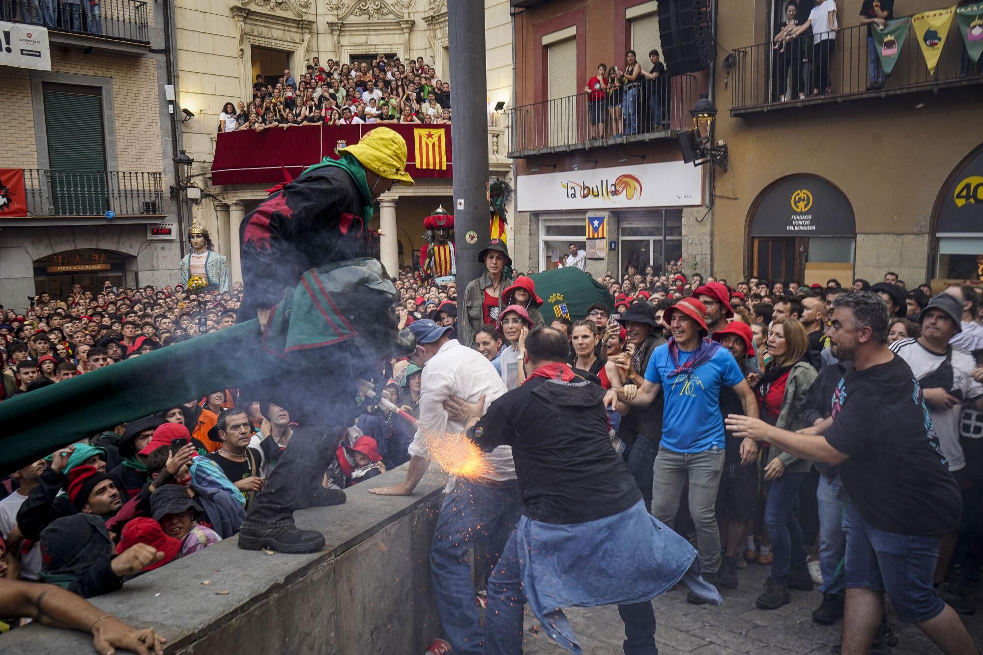Incident a l'inici del passacarrers de Patum de dissabte