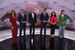 Moreno abre debate asegurando que Andalucía "ha avanzado" y Espadas insta a elegir: "derechos o derechas"