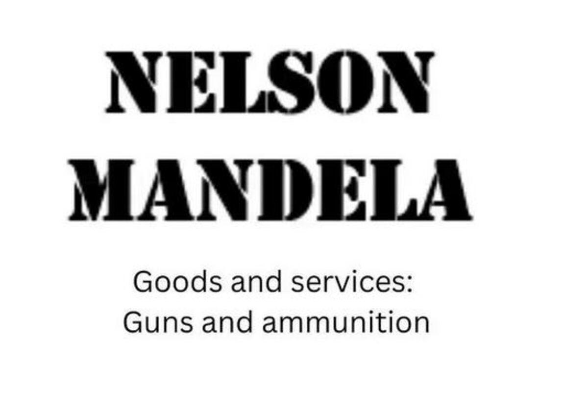 El uso del nombre de Nelson Mandela como marca para armas también atentaría contra la normativa, según los ejemplos del manual elaborado.