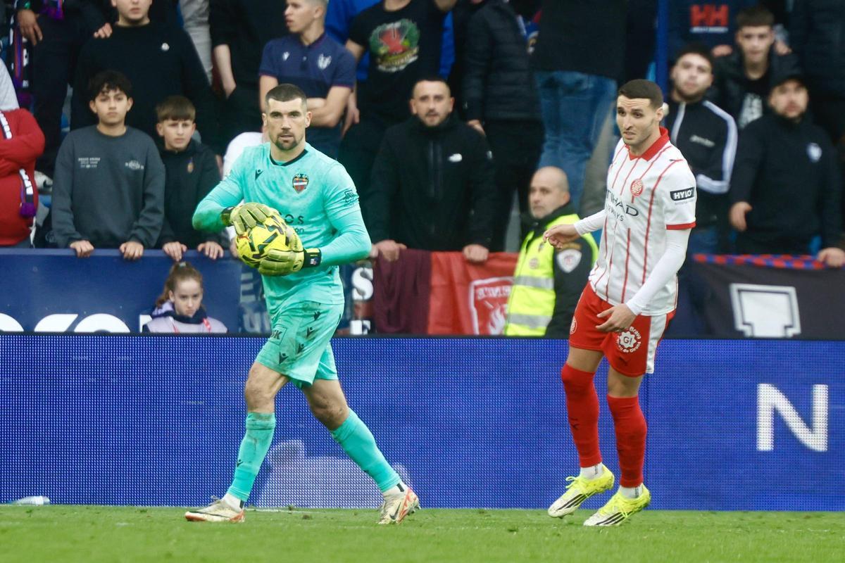 Abel Ruiz va jugar els darrers minuts dissabte al camp del Llevant