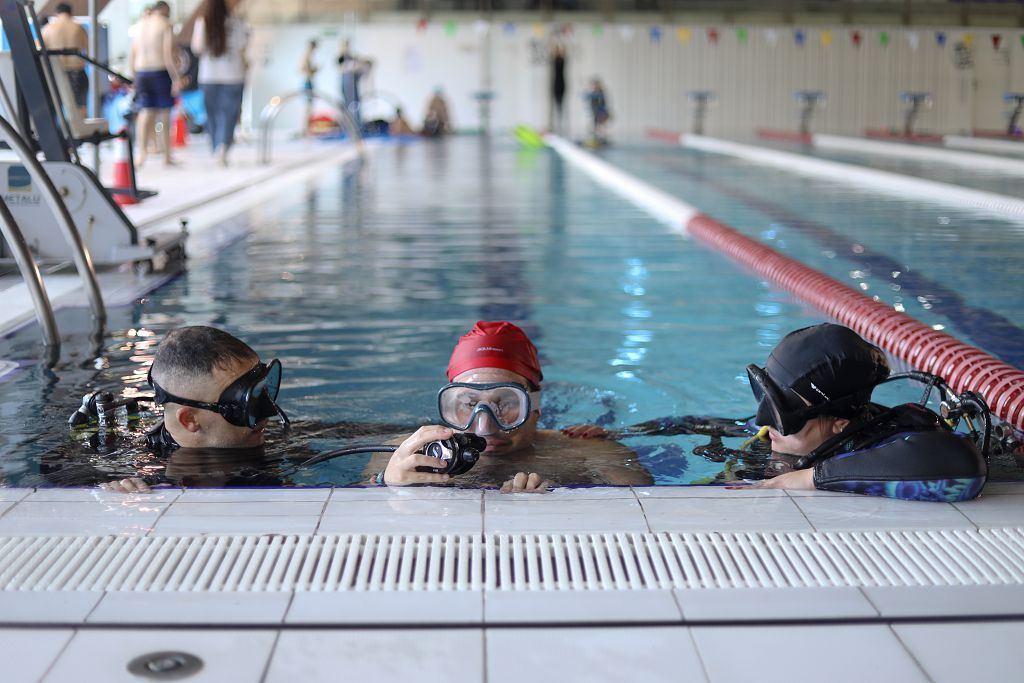 Sesión de buceso para jóvenes con autismo en Cartagena