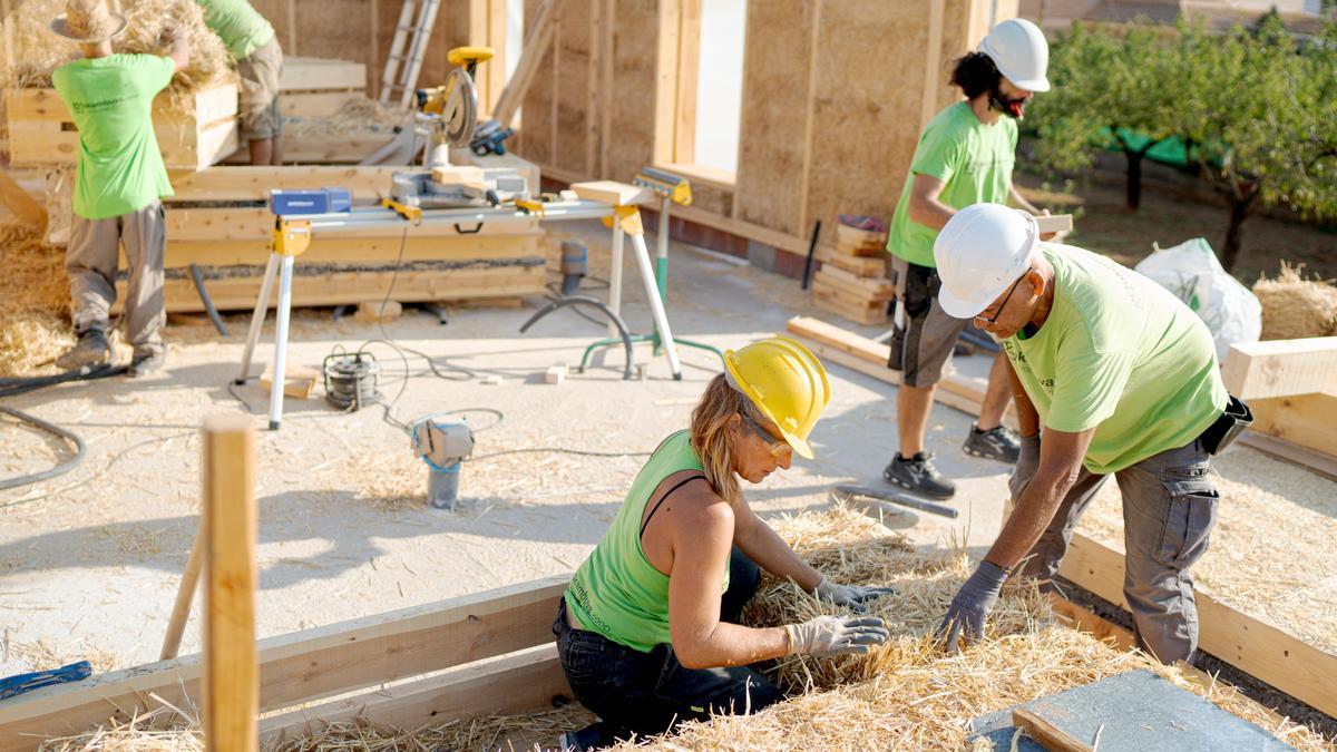 Trabajadores en una construcción, en una imagen de archivo.