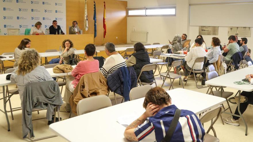 La asamblea no resuelve los problemas del HC Coruña