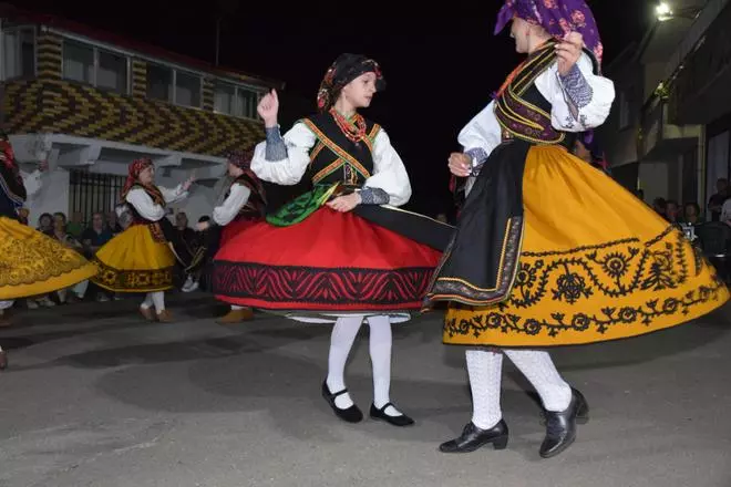 Folclore con acento transfronterizo en el Festival Internacional de Aulas de Música de Aliste y Tras os Montes