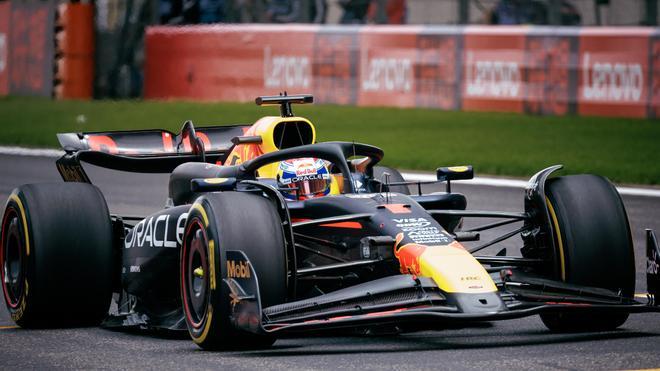 Max Verstappen, en acción durante la primera jornada del GP de China