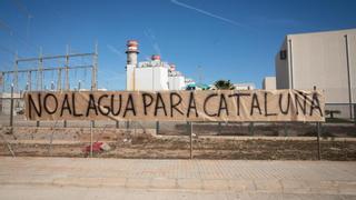 La vicepresidenta anuncia hasta 40.000 m3 de agua en dos barcos diarios desde Sagunt a Barcelona en junio “si la situación no mejora”