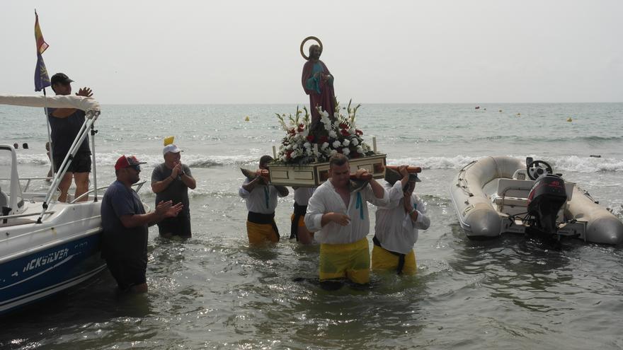 Los vecinos de la  Ribera de Cabanes se vuelcan en el día grande de Sant Pere