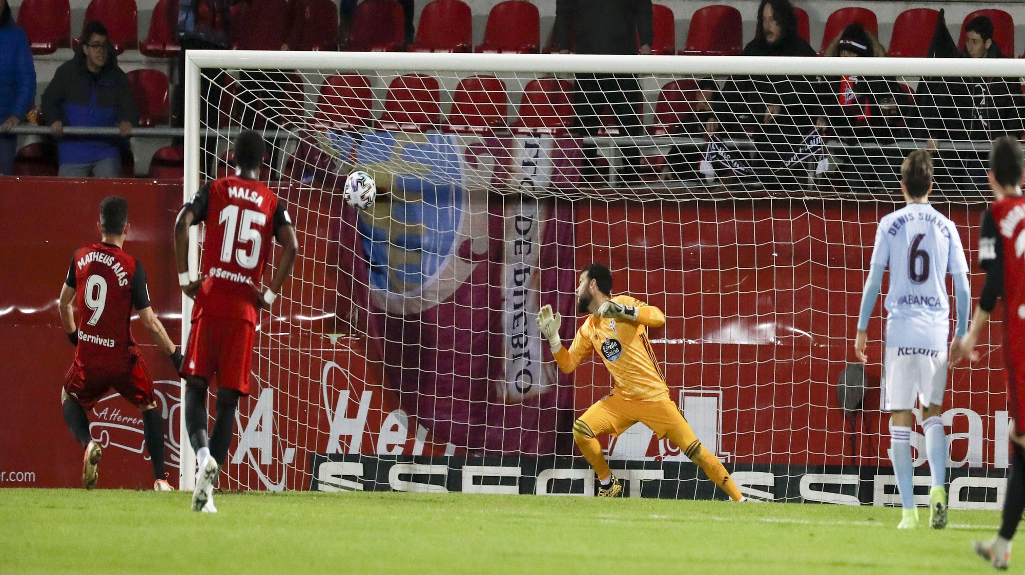 Sergio Álvarez, durante su último partido contra el Mirandés