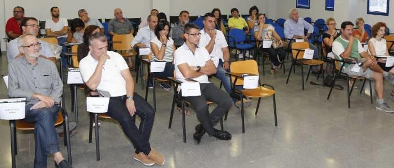 El sueldo divide a la izquierda en la Mancomunitat comarcal