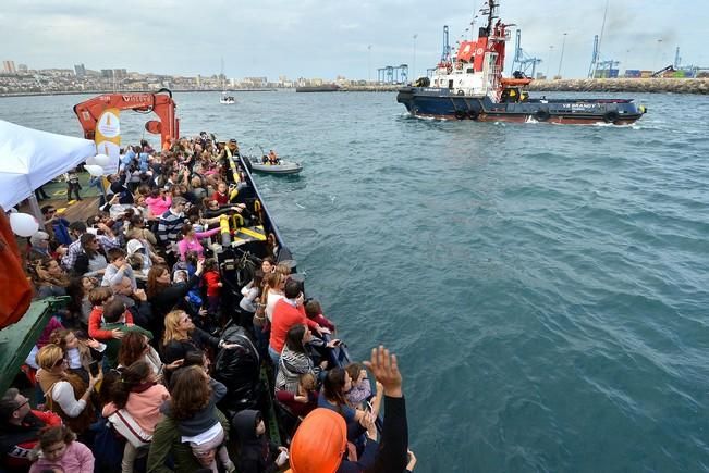 REYES MAGOS LLEGADA BARCO