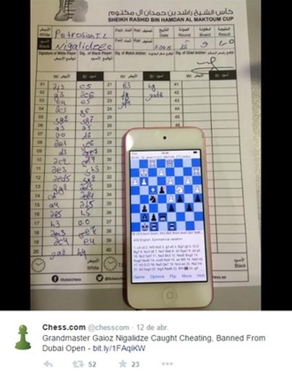 Iphone amb l’aplicació que analitzava les jugades d’escacs de Gaioz Nigalidze.