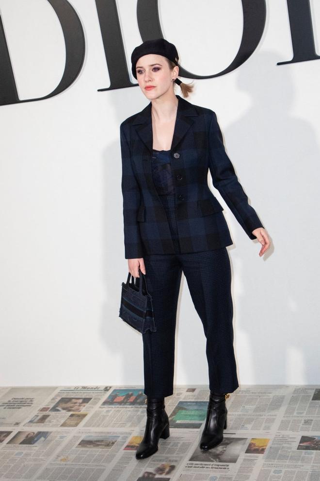 Rachel Brosnaham en el desfile de Dior en la Semana de la Moda de París