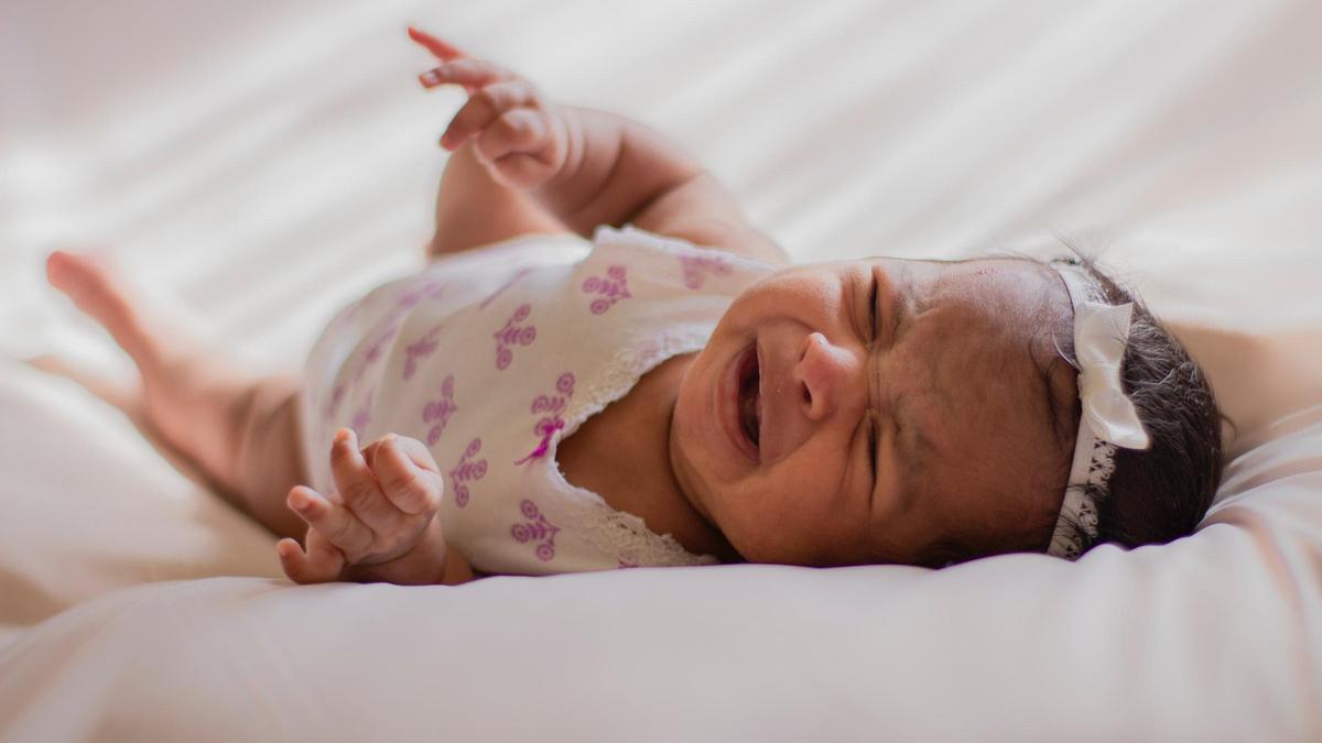 ¿Tú hijo tiene problemas para dormir solo? Dejarle llorar no es la solución