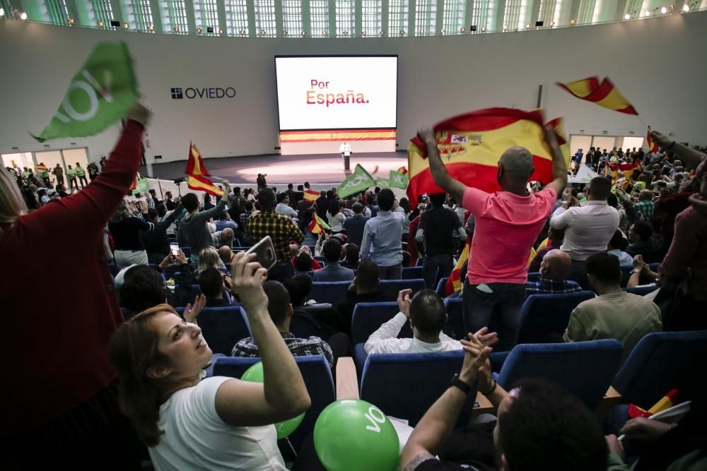 Apertura de campaña de Vox en el Calatrava, en Oviedo