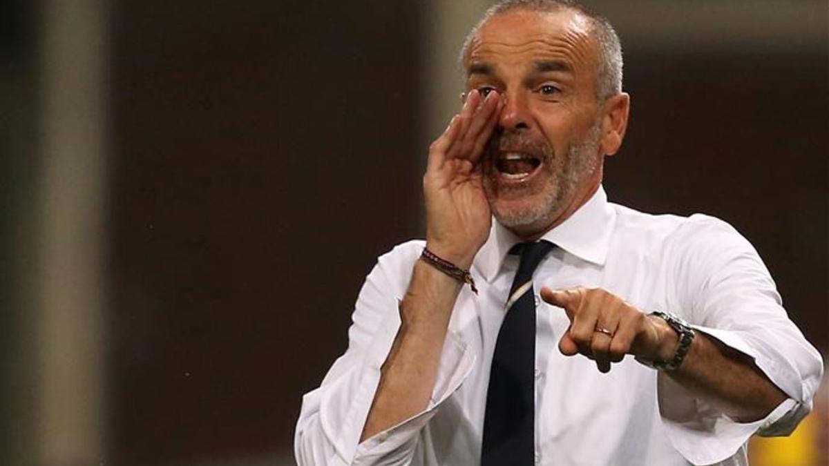 Stefano Pioli, técnico del Milan