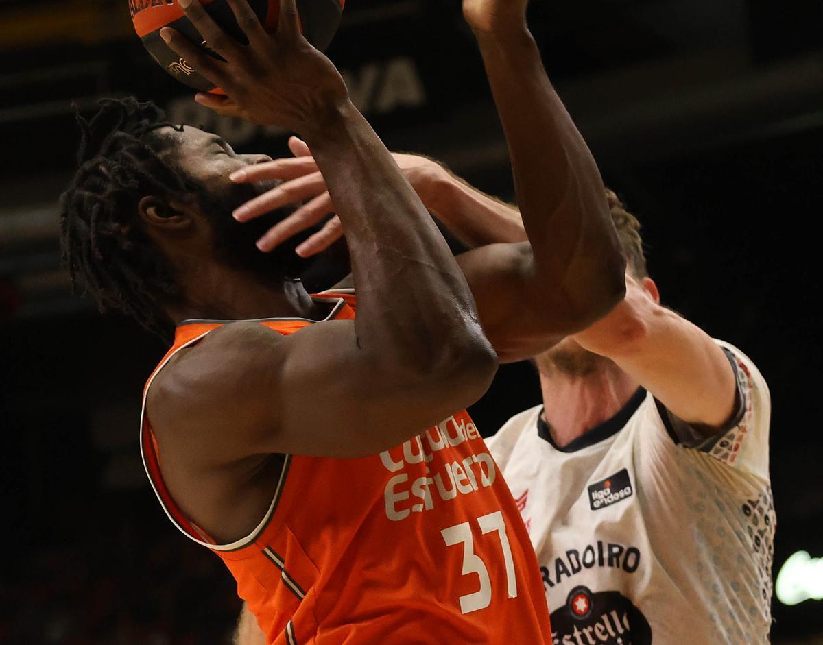 Las imágenes del Valencia Basket vs Monbus Obradoiro