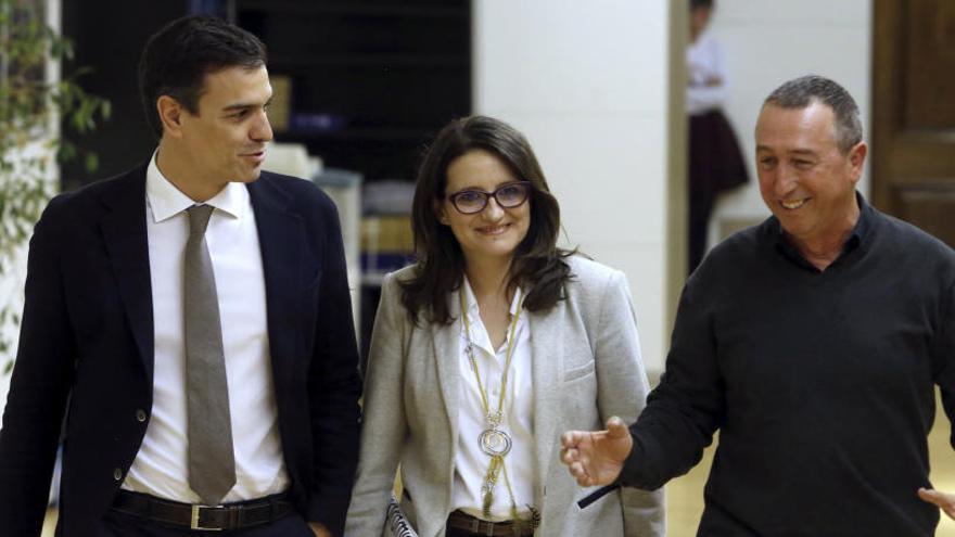 Pedro Sánchez, Mónica Oltra y Joan Baldoví, en imagen de archivo