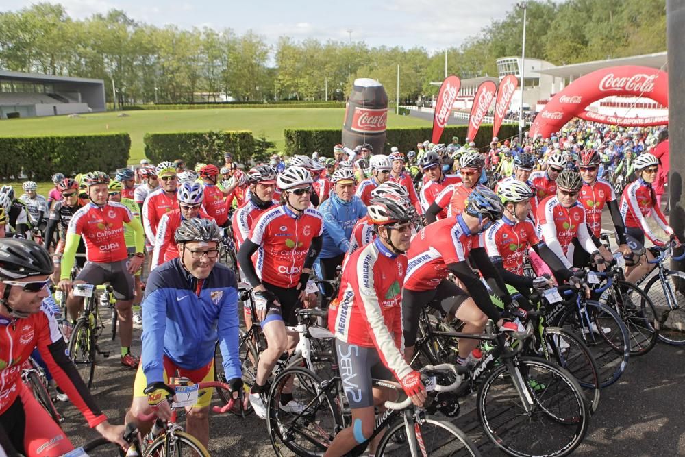 Marcha cicloturista de homenaje a Tony Rominguer en Gijón