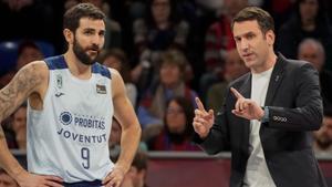 Ricky Rubio, con Dani Miret en el Buesa Arena
