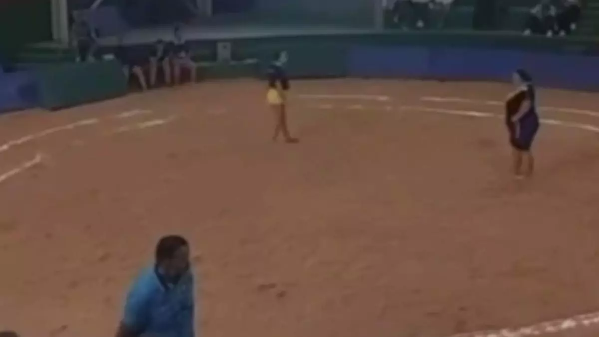 Pelea en la Lucha Canaria: dan un cabezazo al árbitro