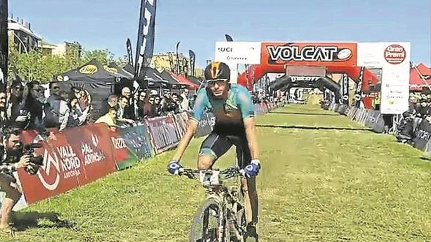 Triste cierre de carrera para los ciclistas del Extremadura Ecopilas