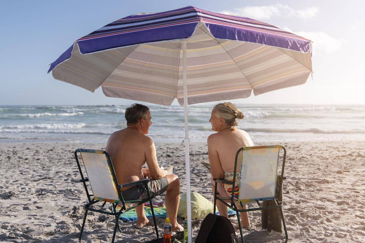 Sombrilla plegable: el invento viral para llevarla hasta en la maleta