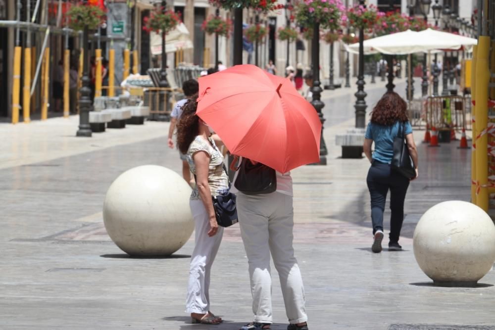 El terral acerca las máximas a los 40 grados en Málaga.