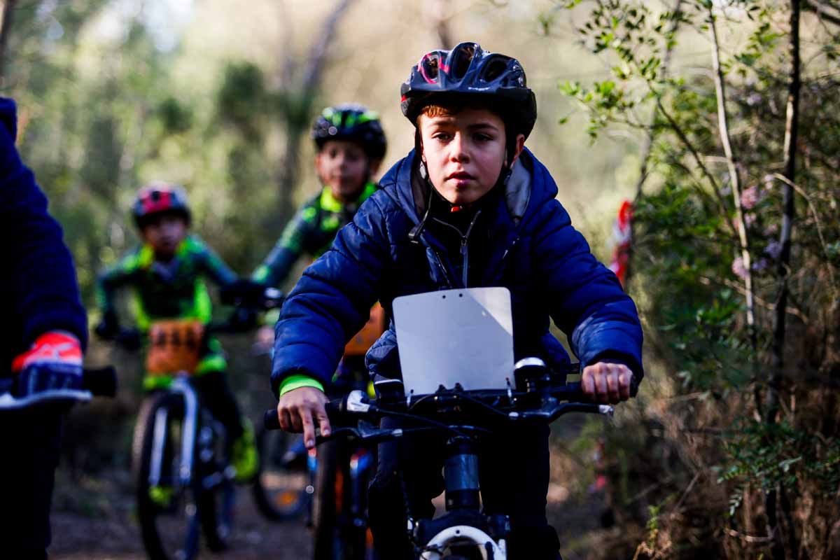 Clase magistral de ciclismo en Forada