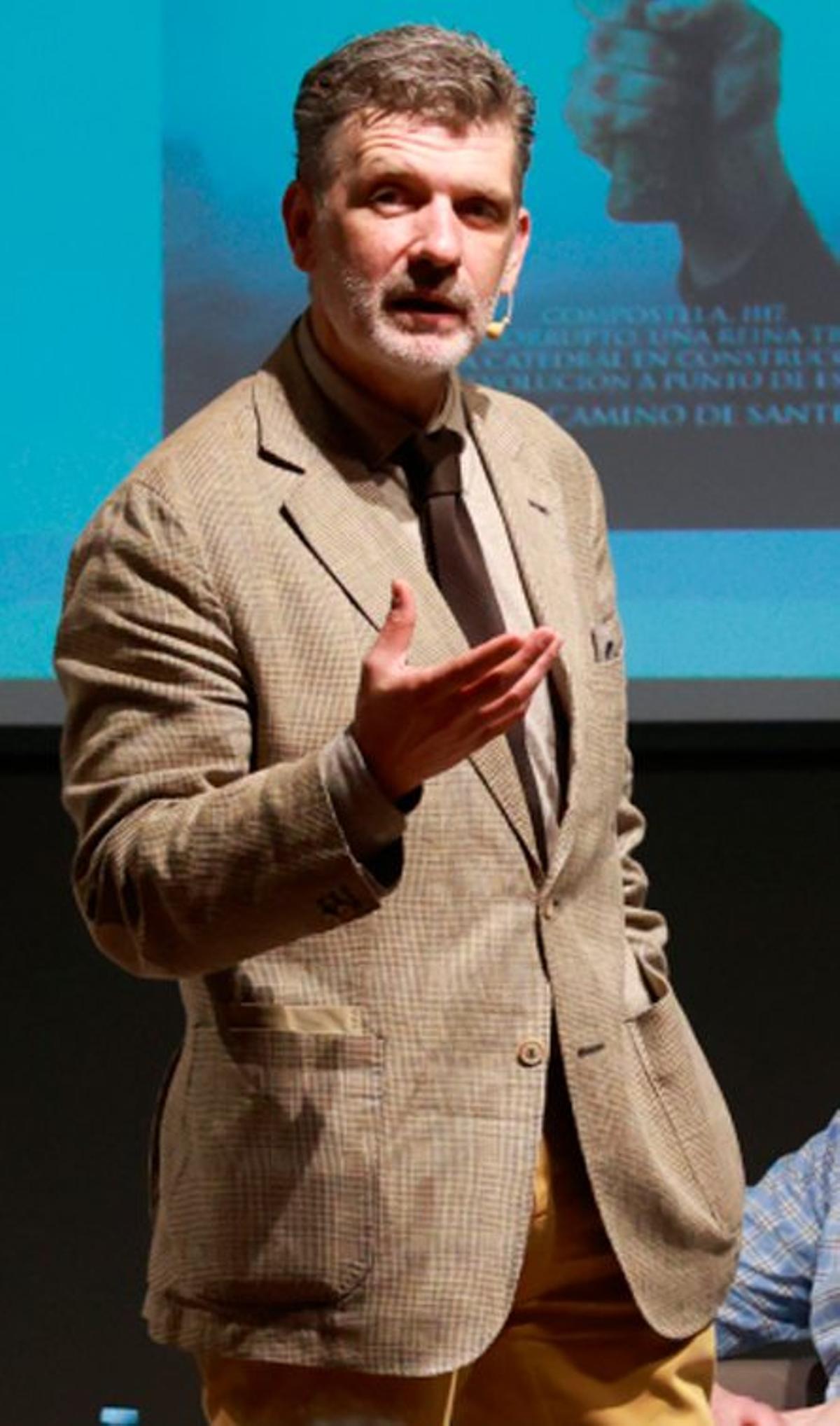 Francisco Narla: «Los libros no se escriben con tinta, sino con sangre»