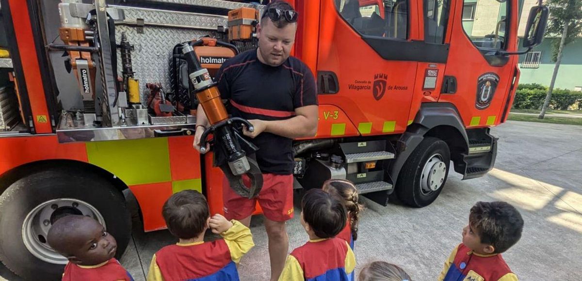 Protección Civil instruye y divierte a alumnos de la guardería municipal