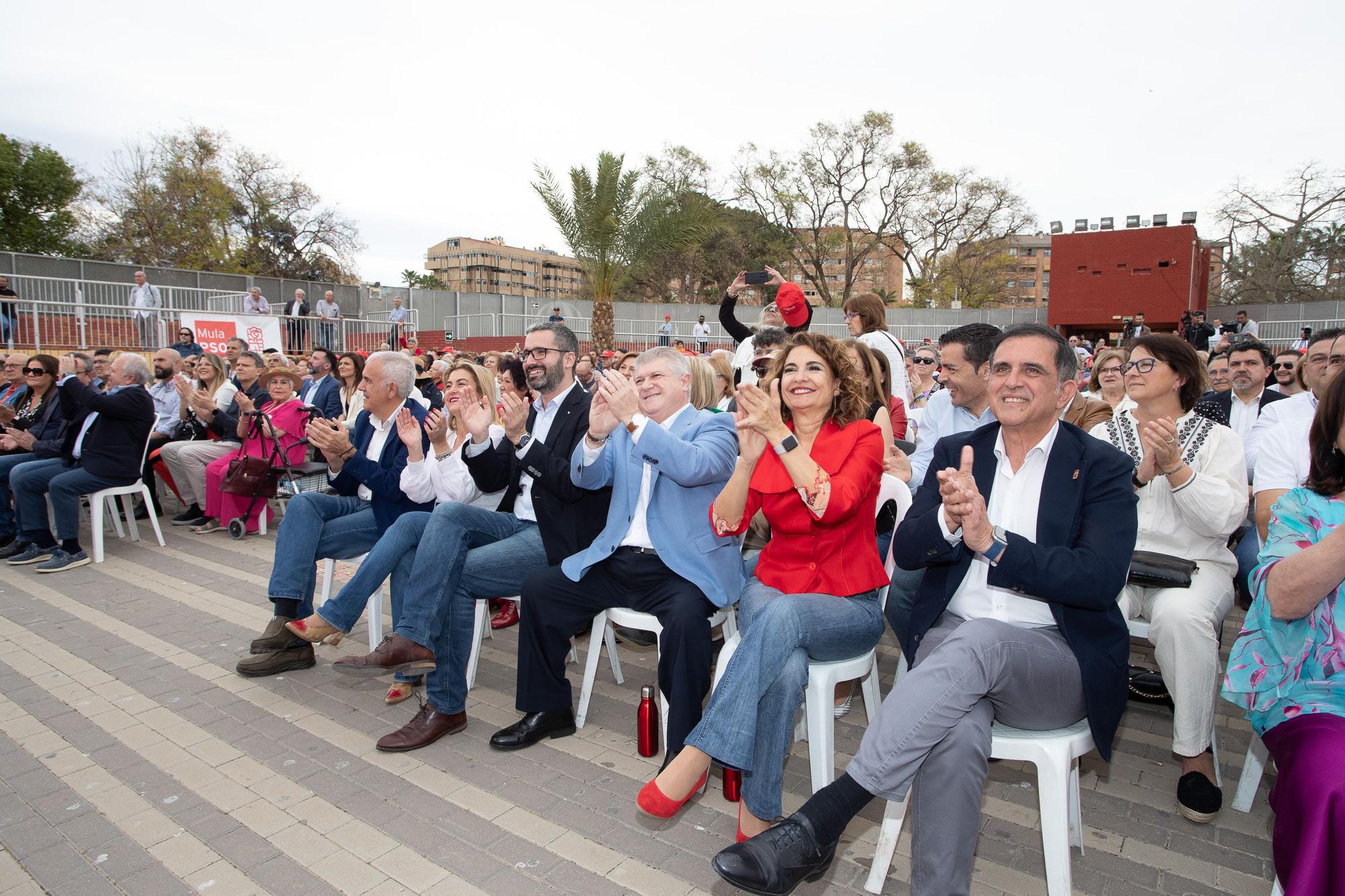 Serrano presenta su candidatura al Ayuntamiento de Murcia junto a la ministra Montero