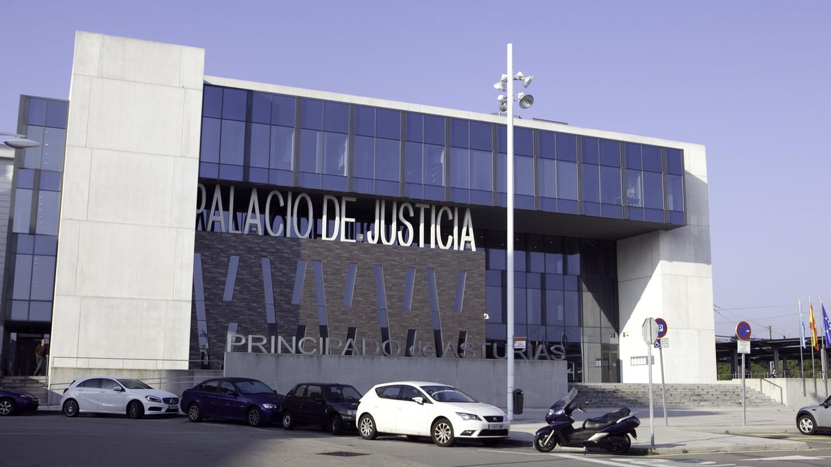 Vista del Palacio de Justicia de Gijón.