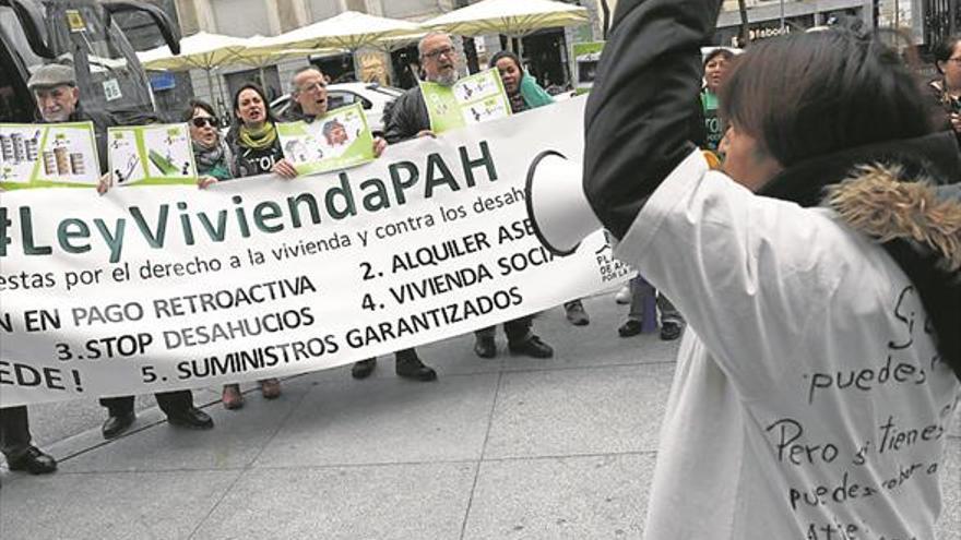 La PAH presenta cinco propuestas para evitar 166 desahucios al día