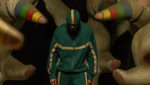 Salen a la luz imágenes inéditas de la serie '1992' rodada en Sevilla