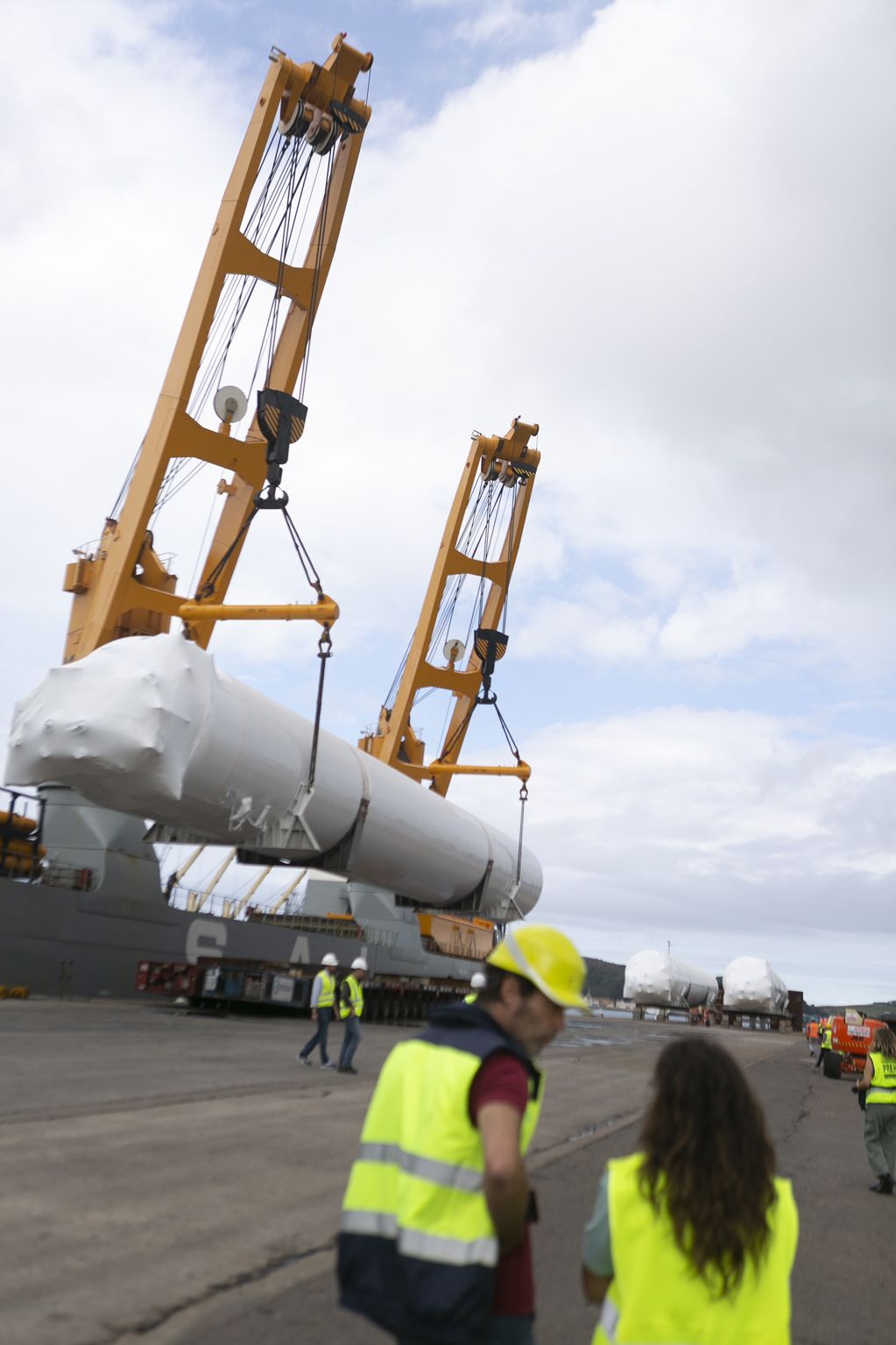 EN IMÁGENES: Idesa expide cuatro tanques para la mayor terminal española de gas para buques, en Algeciras