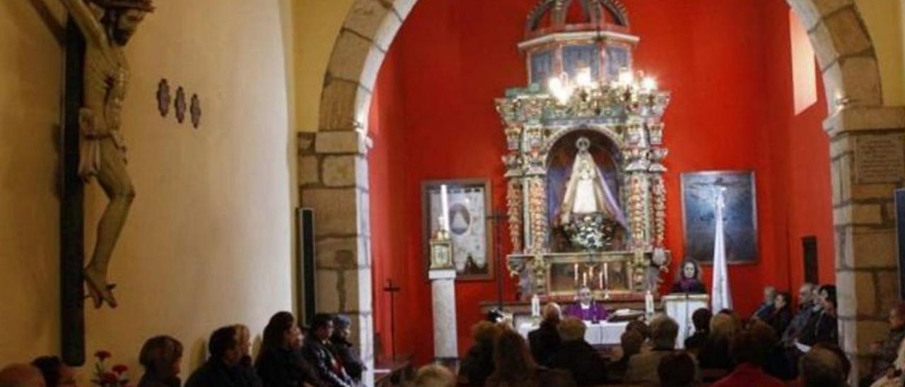 La imagen del Cristo que desean procesionar en primer término. | L.O.Z.