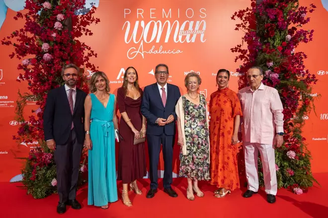 FOTOGALERÍA | La alfombra roja de los Premios Woman Andalucía en Sevilla