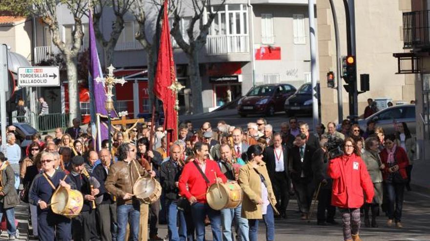 Los sacerdotes se saludaron.