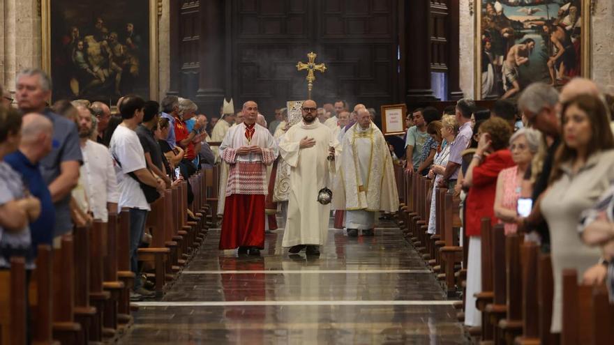 Comienza la misa del Corpus en la catedral de València